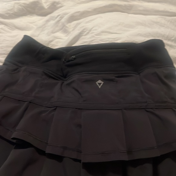 Ivivva black size 10 good condition - Picture 2 of 5